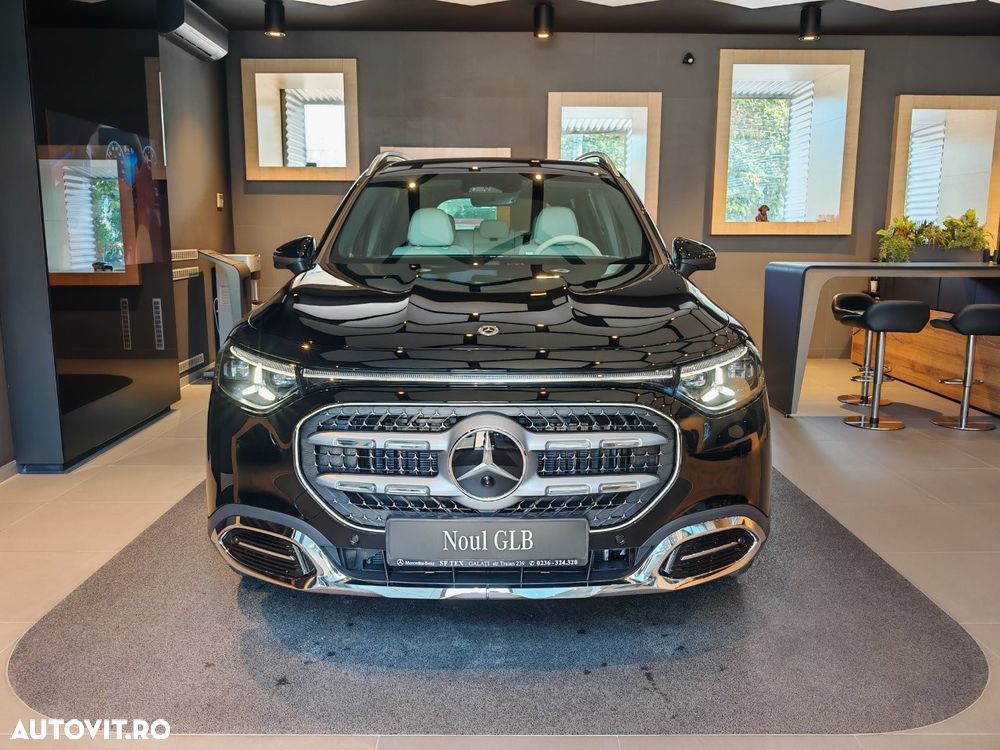 Mercedes-Benz GLB 200 4MATIC MHEV - 4