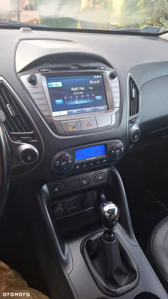 Hyundai ix35 1.7 CRDi Premium 2WD - 16
