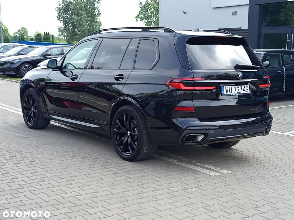 BMW X7 - 8