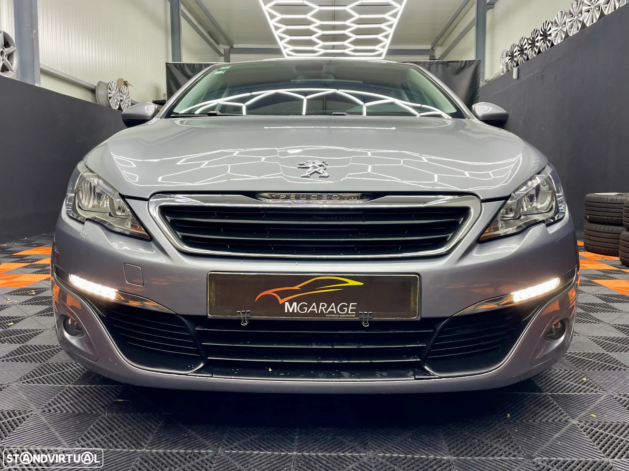 Peugeot 308 SW 1.6 BlueHDi Style - 12