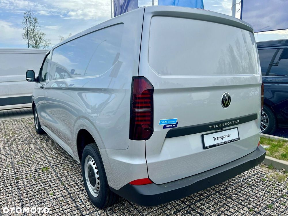 Volkswagen Transporter - 4