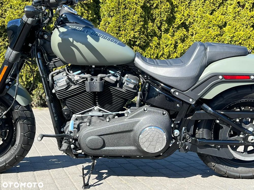 Harley-Davidson Softail Fat Bob - 11