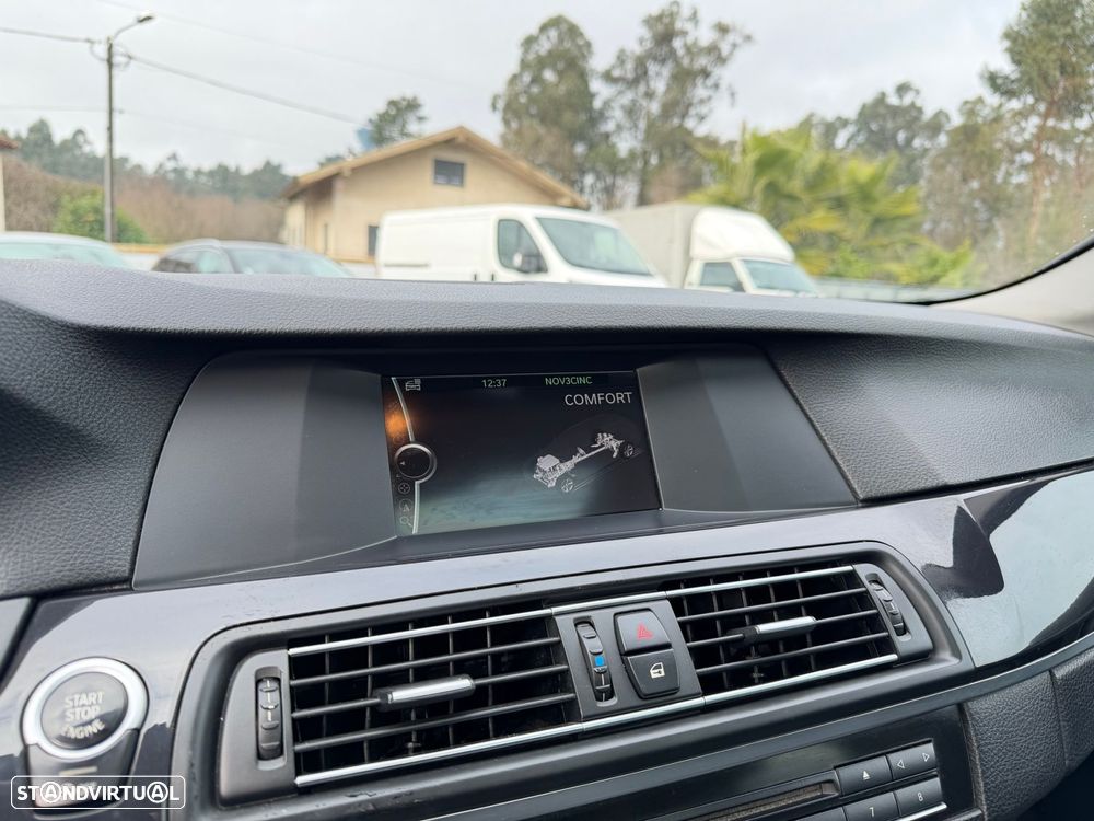 BMW 520 d Auto - 17