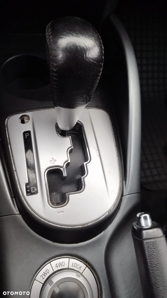 Mitsubishi Outlander 2.4 Invite CVT - 9
