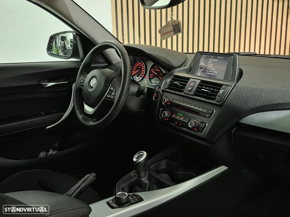 BMW 116 d EDynamics Line Sport - 25