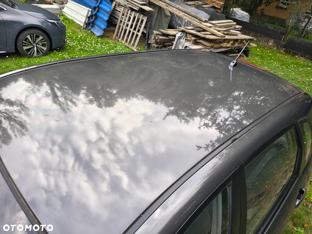 Kia Cerato 1.6 LX / Family - 23