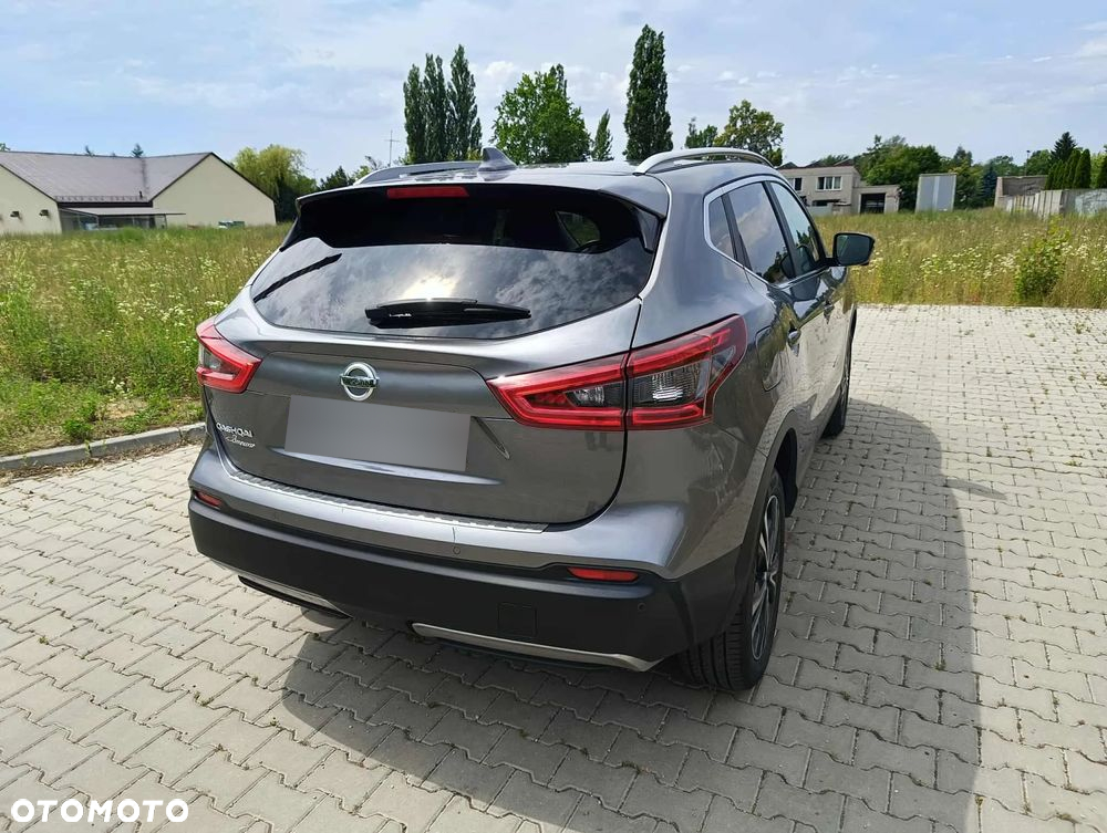 Nissan Qashqai 1.3 DIG-T N-Connecta - 8