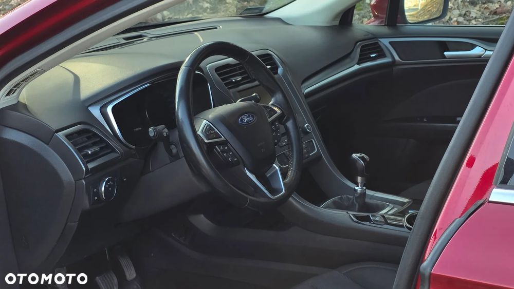 Ford Mondeo 1.5 EcoBoost ST-Line - 19