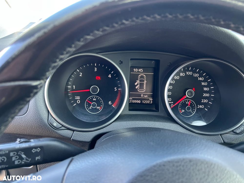 Volkswagen Golf 1.6 TDI BlueMotion Technology DPF Comfortline - 3