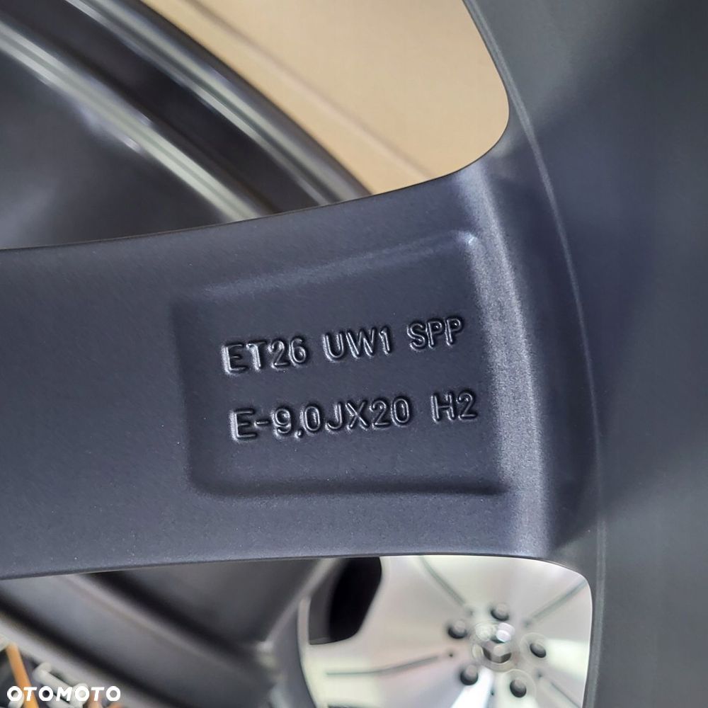 20 PORSCHE MACAN TURBO GTS Oryginalne Nowe - 12