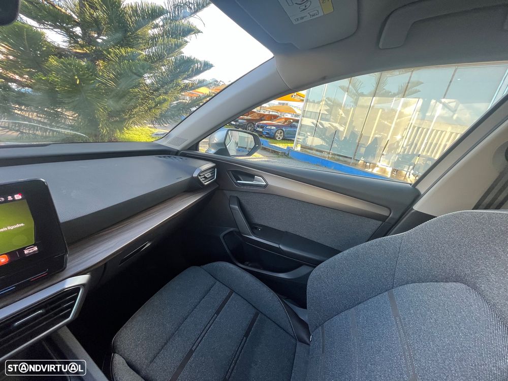 SEAT Leon 1.4 e-Hybrid Xcellence DSG - 40