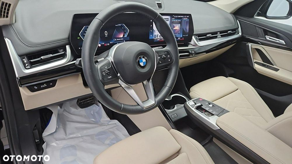 BMW X1 sDrive18i xLine - 9