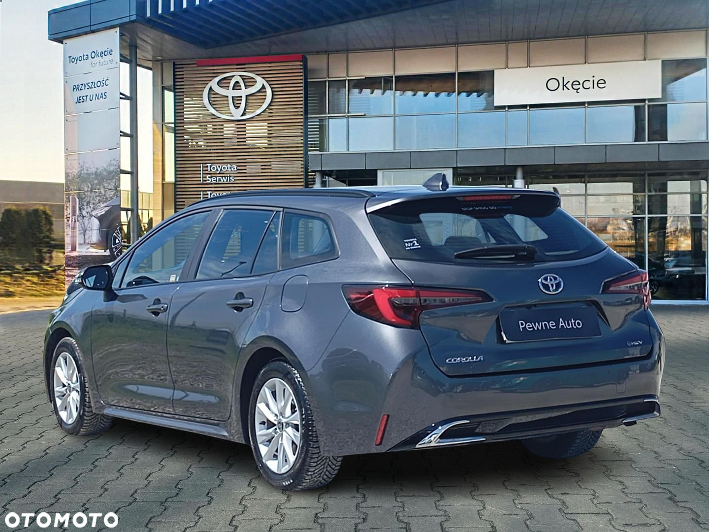 Toyota Corolla - 4