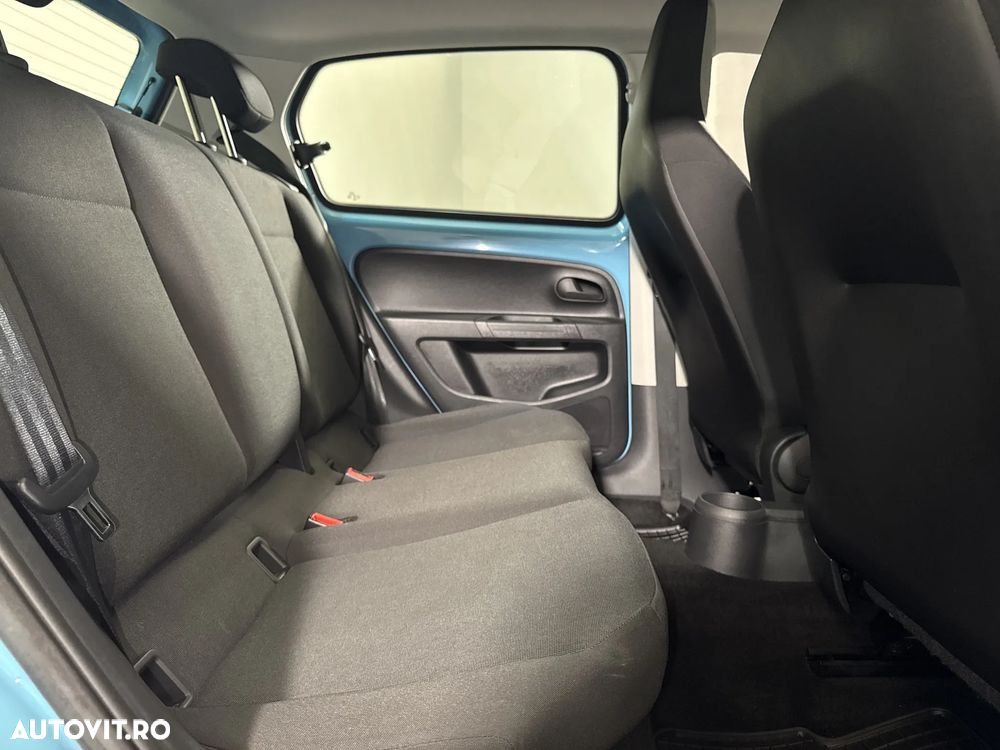 Volkswagen up! - 13