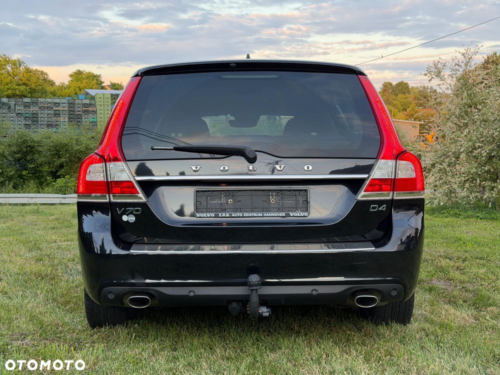 Volvo V70 D4 Geartronic Black Edition - 6