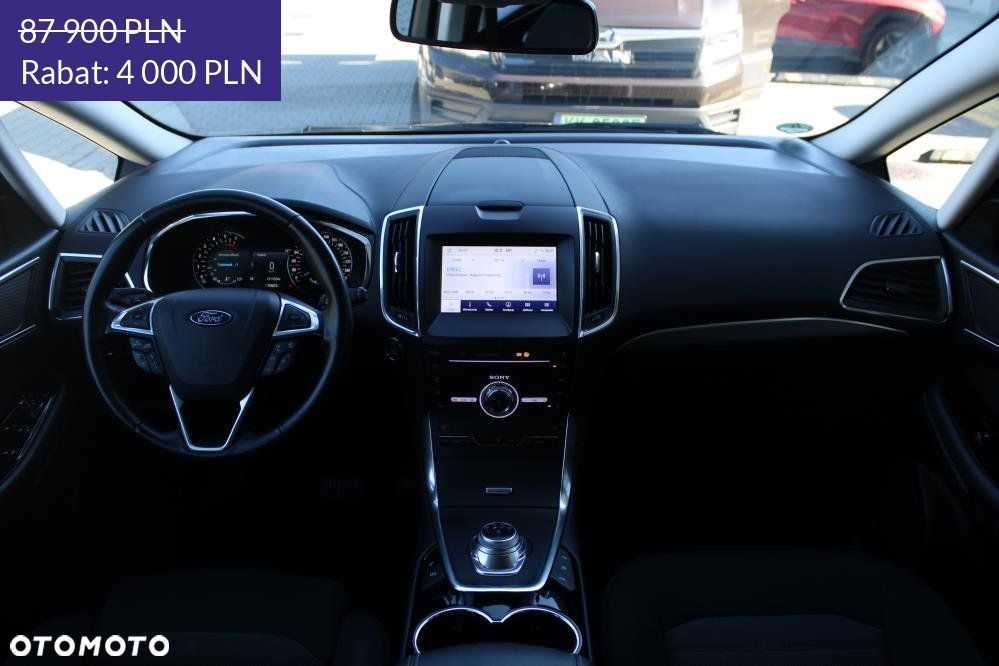 Ford S-Max - 13
