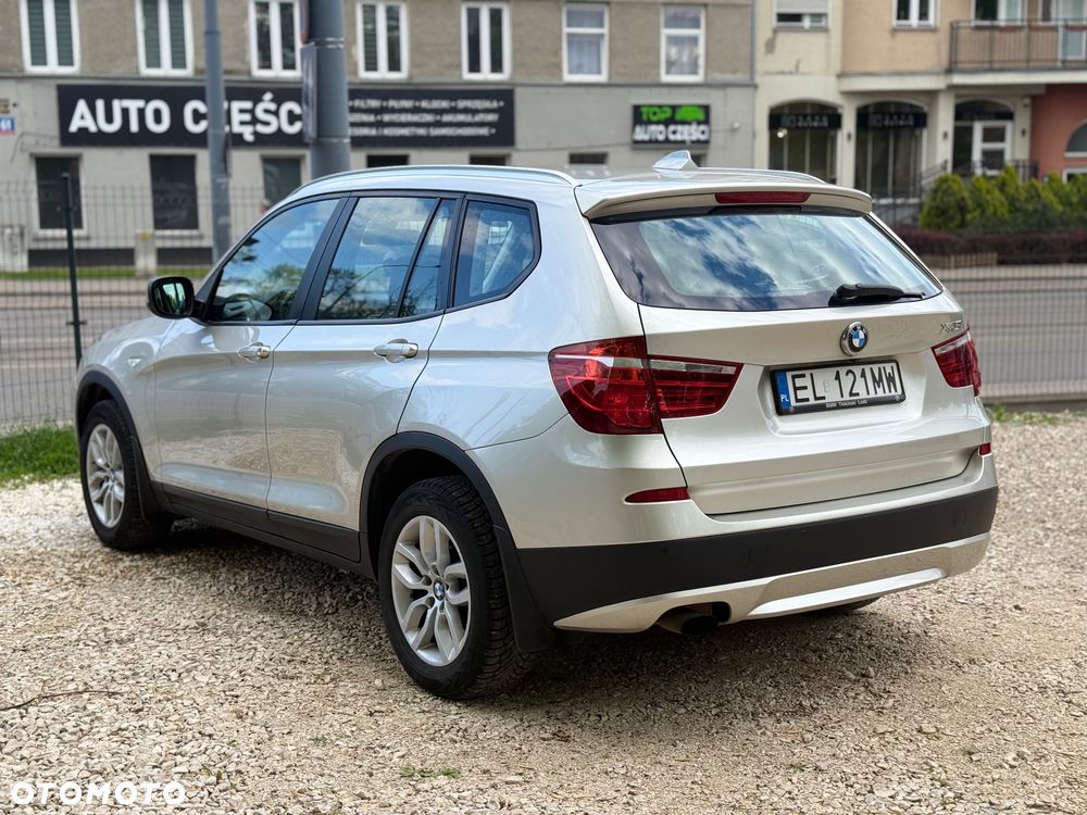 BMW X3 sDrive20i xLine - 4