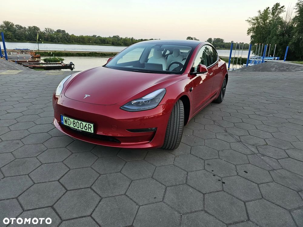 Tesla Model 3 - 6