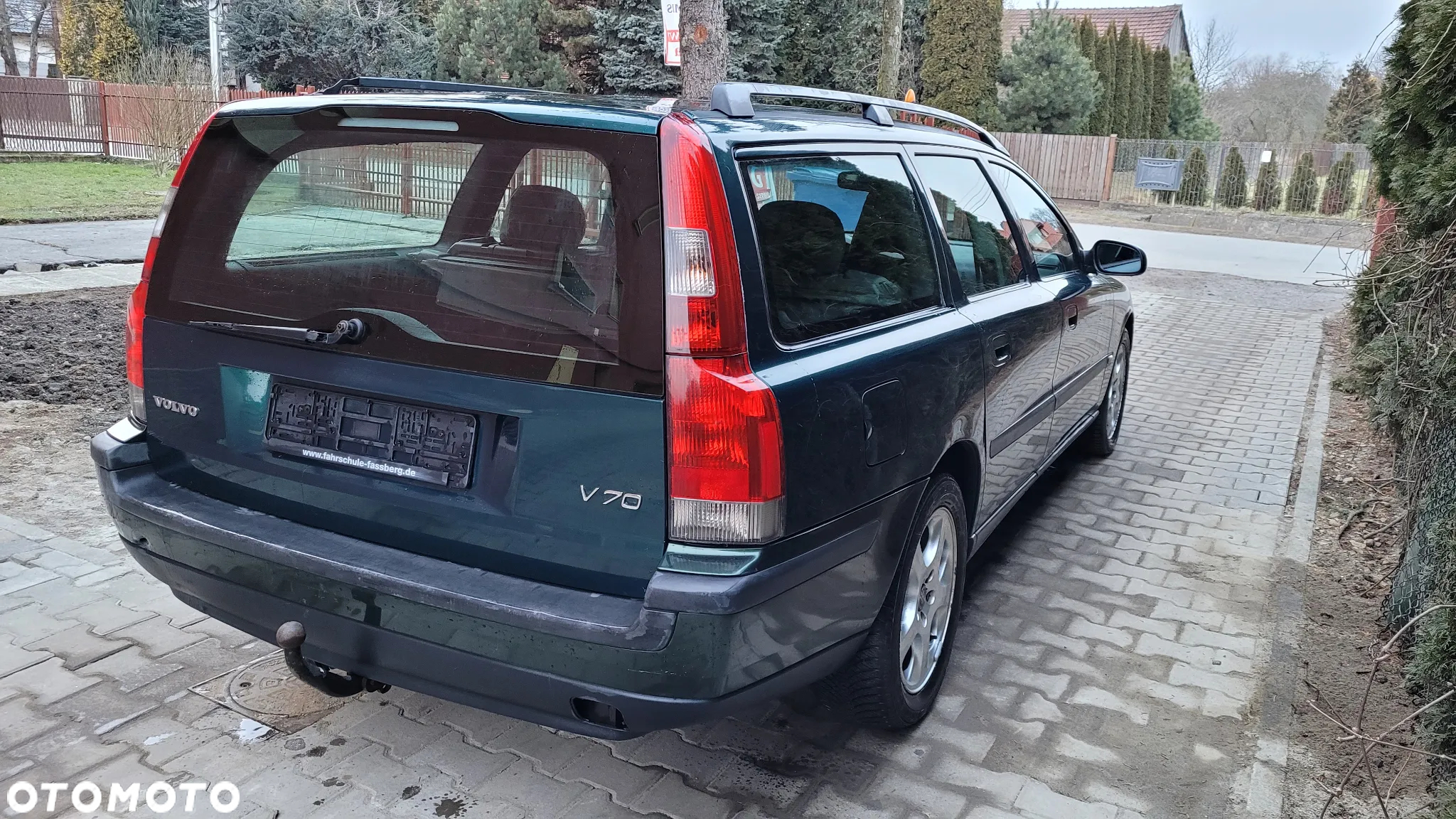 Volvo V70 2.4 Momentum - 4