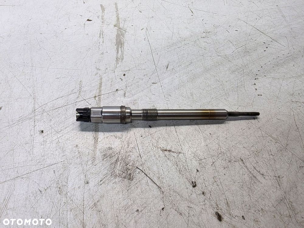 ŚWIECA ŻAROWA CZUJNIK CIŚNIENIA AUDI VOLKSWAGEN SEAT 1.6 2.0 TDI 03L905061G - 1