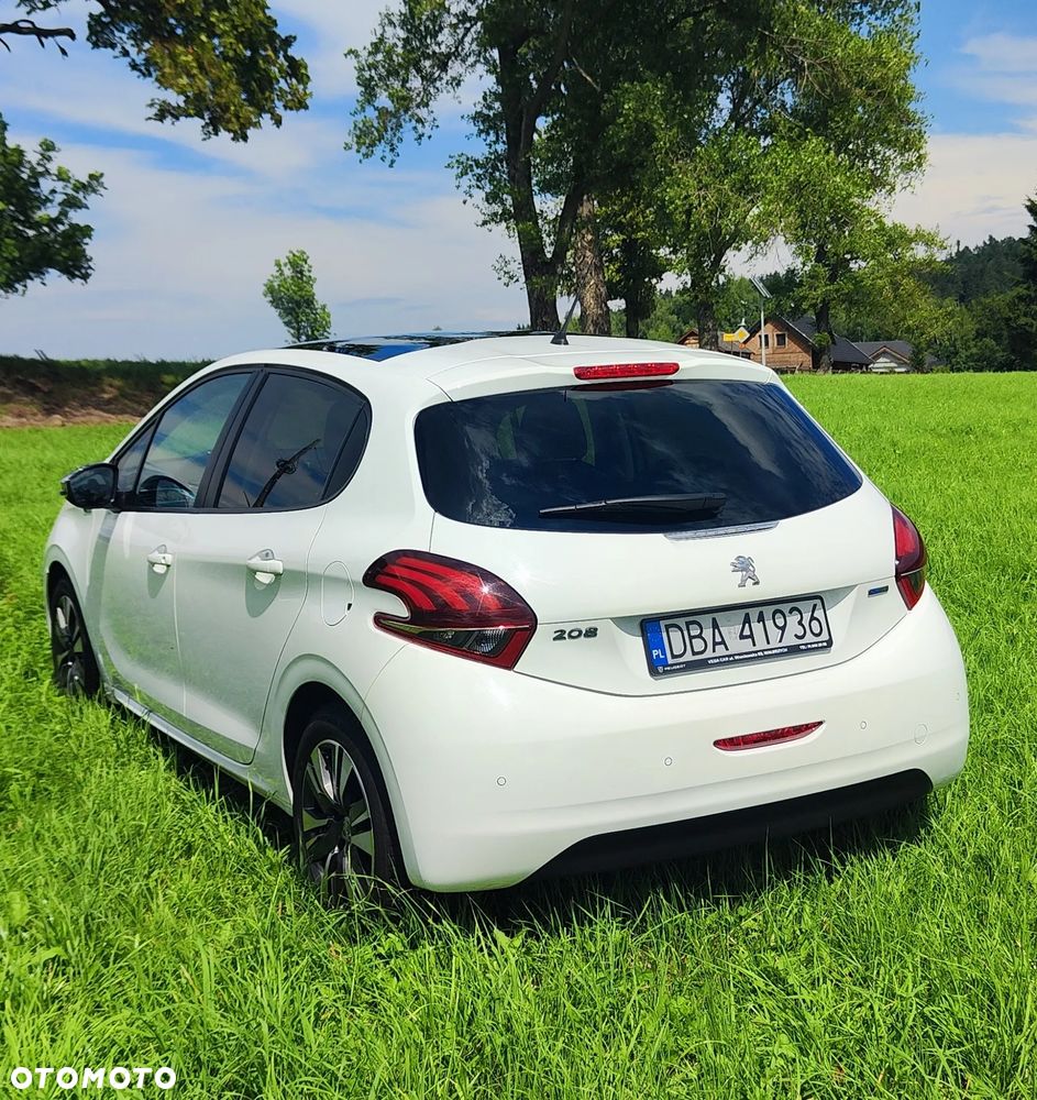 Peugeot 208 1.2 VTi Style - 8
