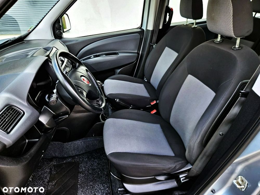 Fiat Doblo 2.0 Multijet 16V Emotion - 22