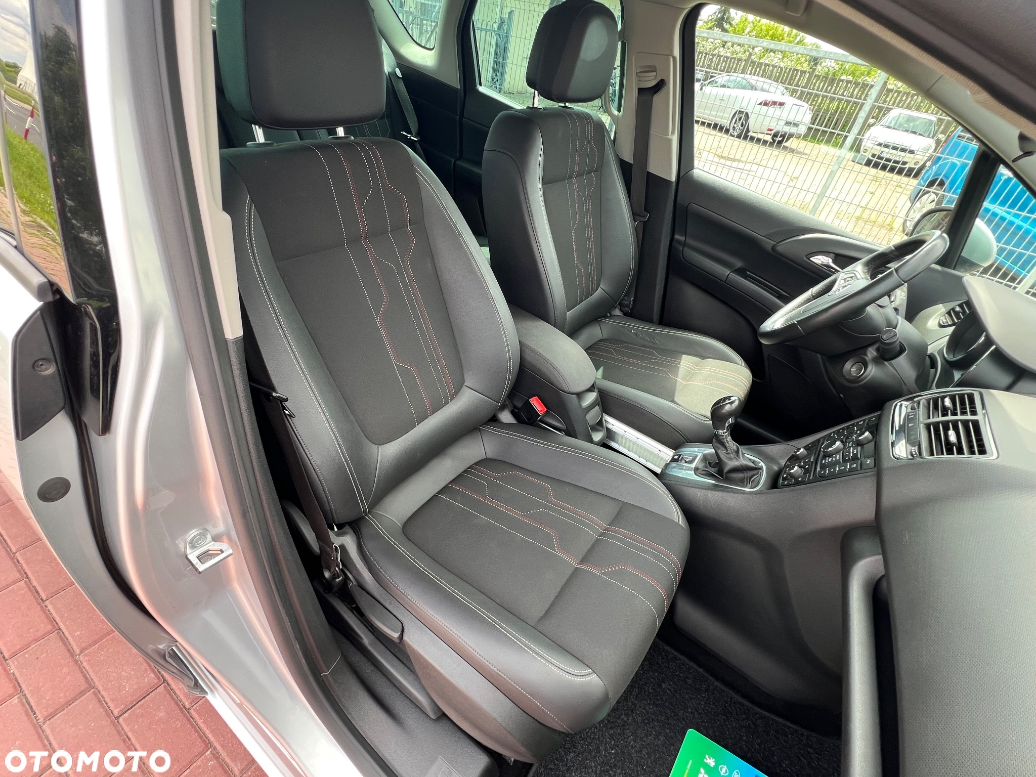 Opel Meriva - 17