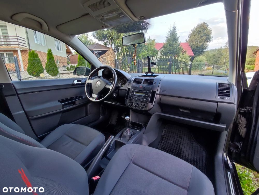 Volkswagen Polo - 8