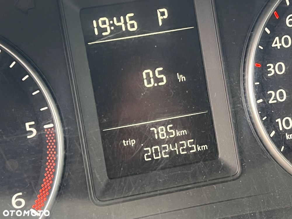 Volkswagen Caddy - 10