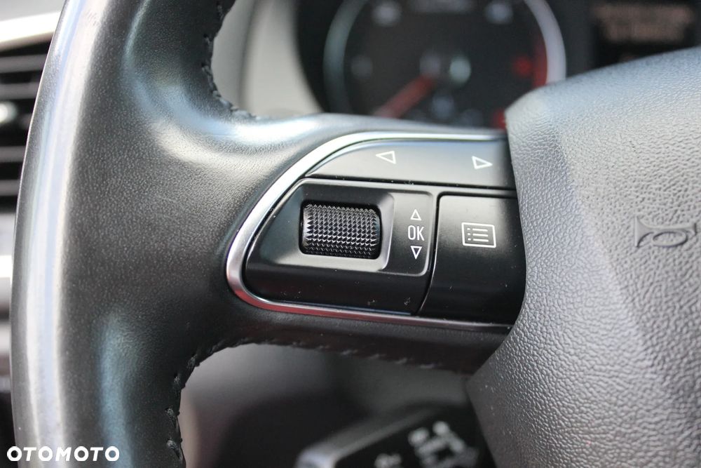 Audi Q3 2.0 TDI Edycja Specjalna - 36