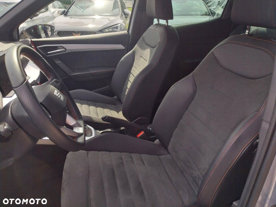 Seat Arona - 11