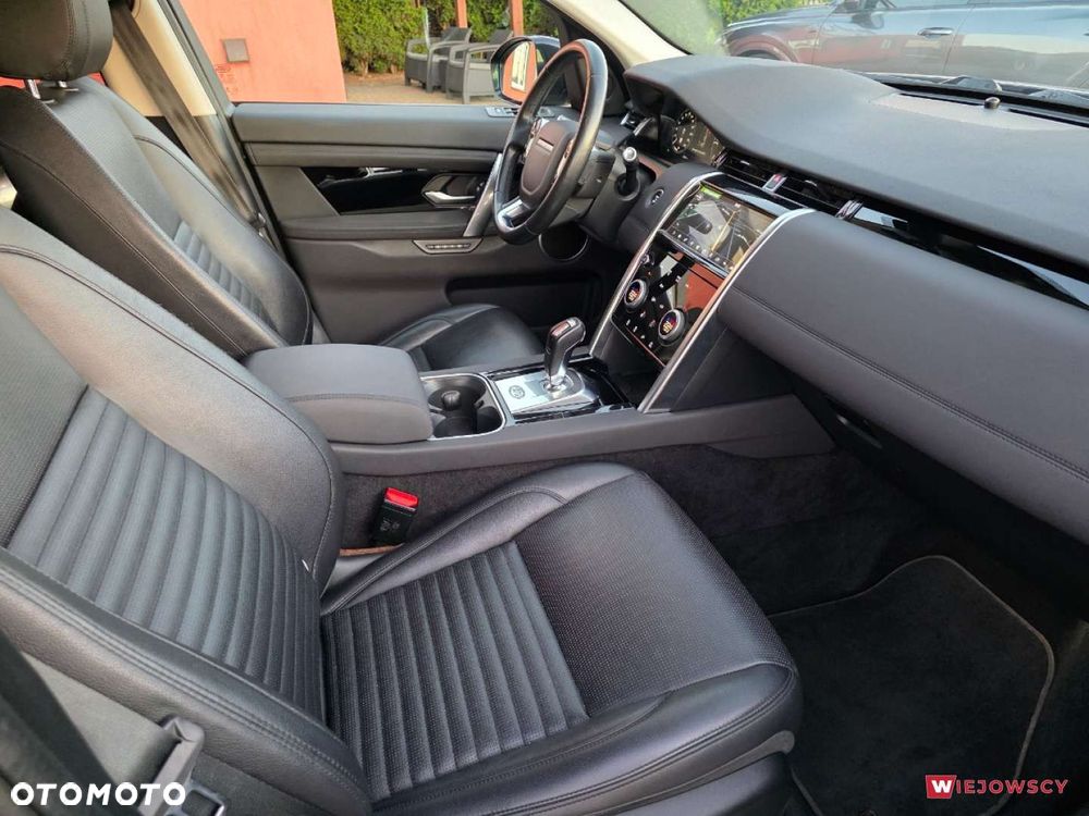 Land Rover Discovery Sport - 16