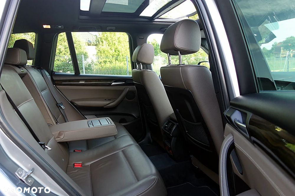 BMW X3 xDrive20d - 11