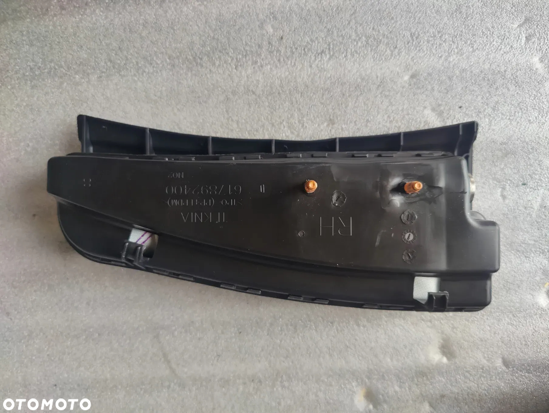 Mercedes-Benz CLA C117 W117 2016 PODUSZKA POWIETRZNA AIRBAG FOTELA PRAWA 2468603602 - 2