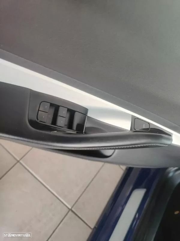 Tesla Model 3 - 22