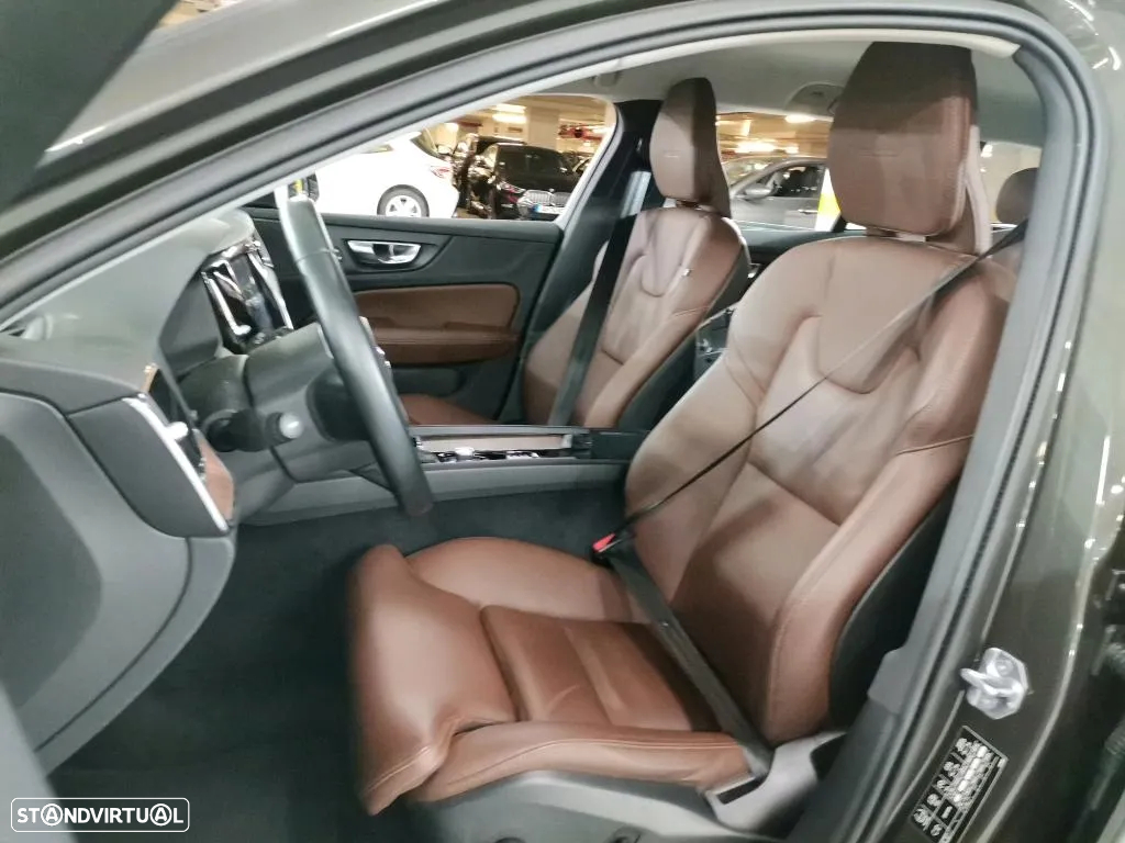 Volvo V60 2.0 D4 Inscription Geartronic - 3