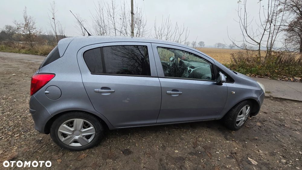 Opel Corsa 1.2 16V - 2