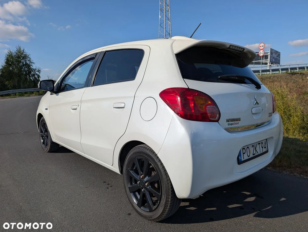 Mitsubishi Space Star 1.2 Intense - 10