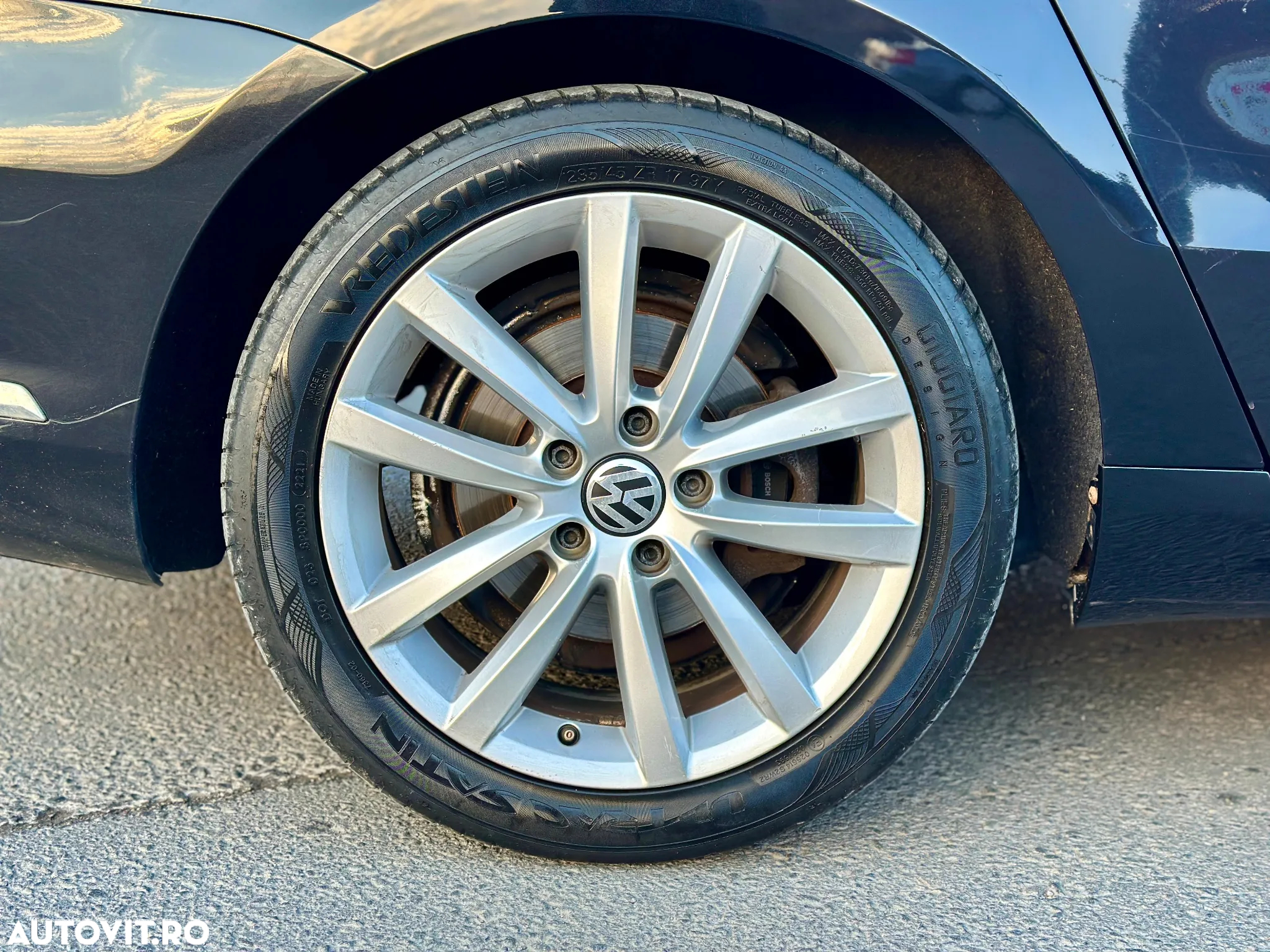 Volkswagen Passat Variant 2.0 TDI 4Motion BlueMotion Technology Highline DSG - 13