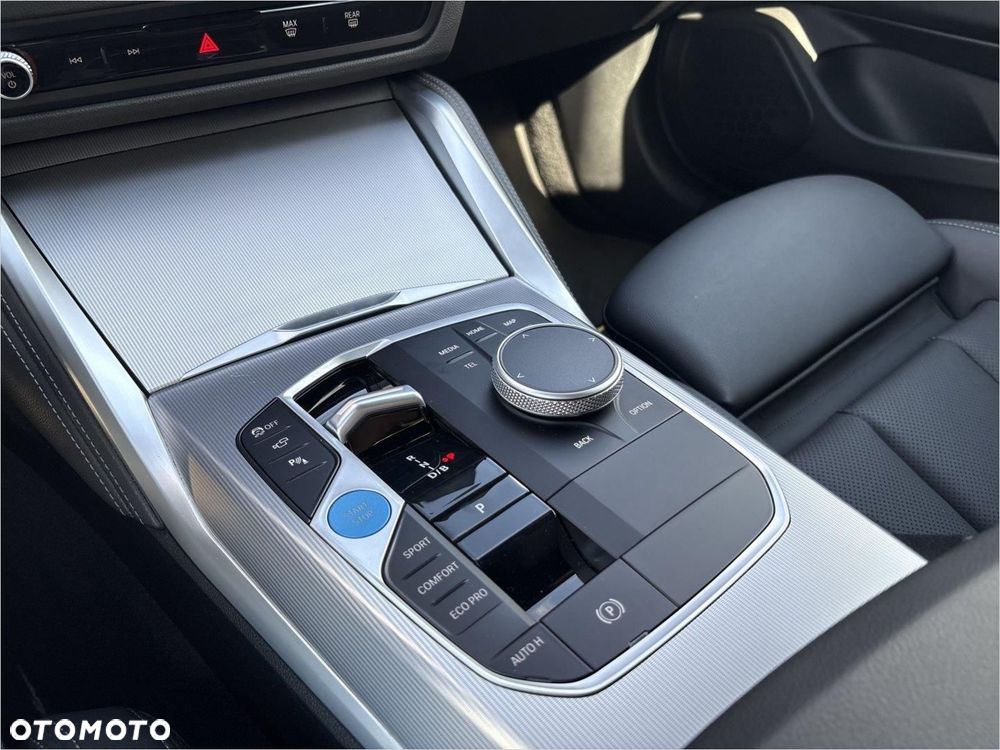 BMW i4 80.7kWh eDrive 40 M Sport - 15