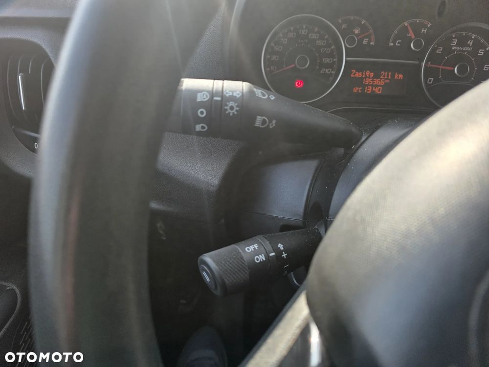 Fiat Doblo Maxi diesel 1,6 105KM blaszak 3 osobowy Krajowy FV23% - 11