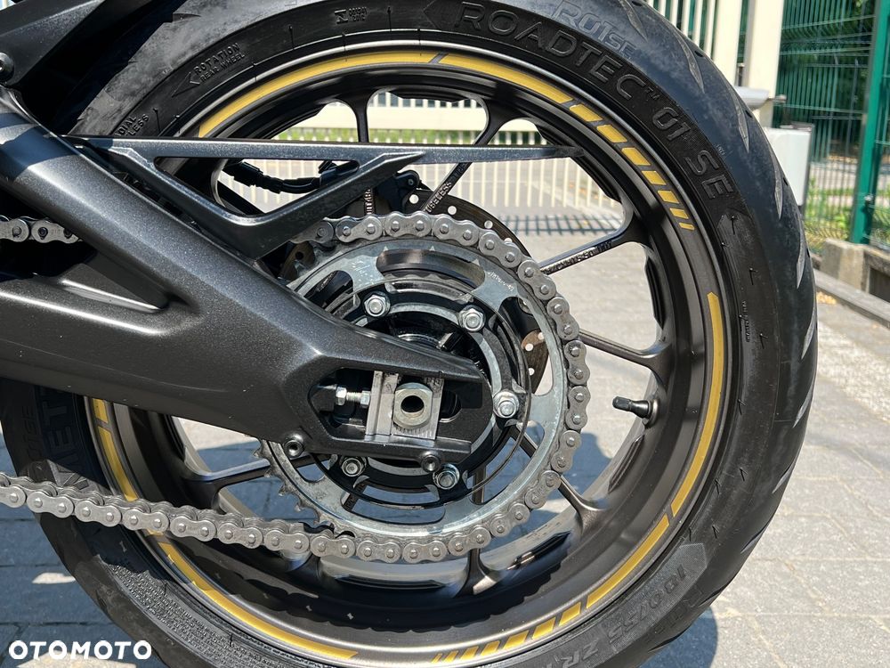 Yamaha Tracer - 32