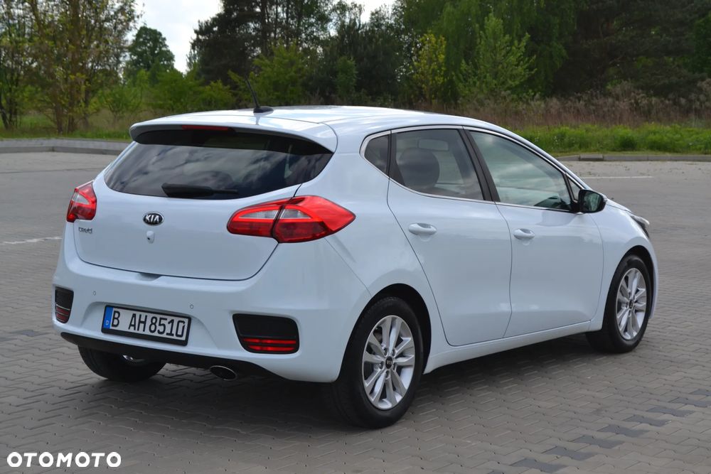 Kia Ceed - 18