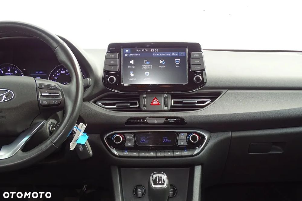 Hyundai i30 1.5 DPI Comfort - 29