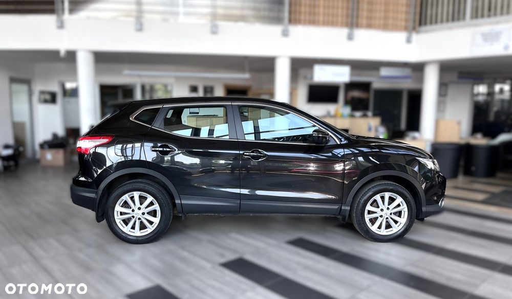 Nissan Qashqai 1.2 DIG-T N-Connecta EU6 - 7