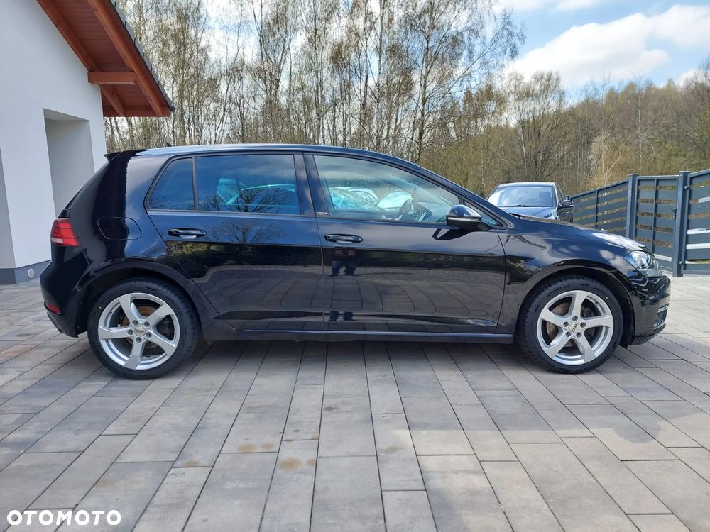 Volkswagen Golf 1.5 TSI ACT OPF IQ.DRIVE - 6
