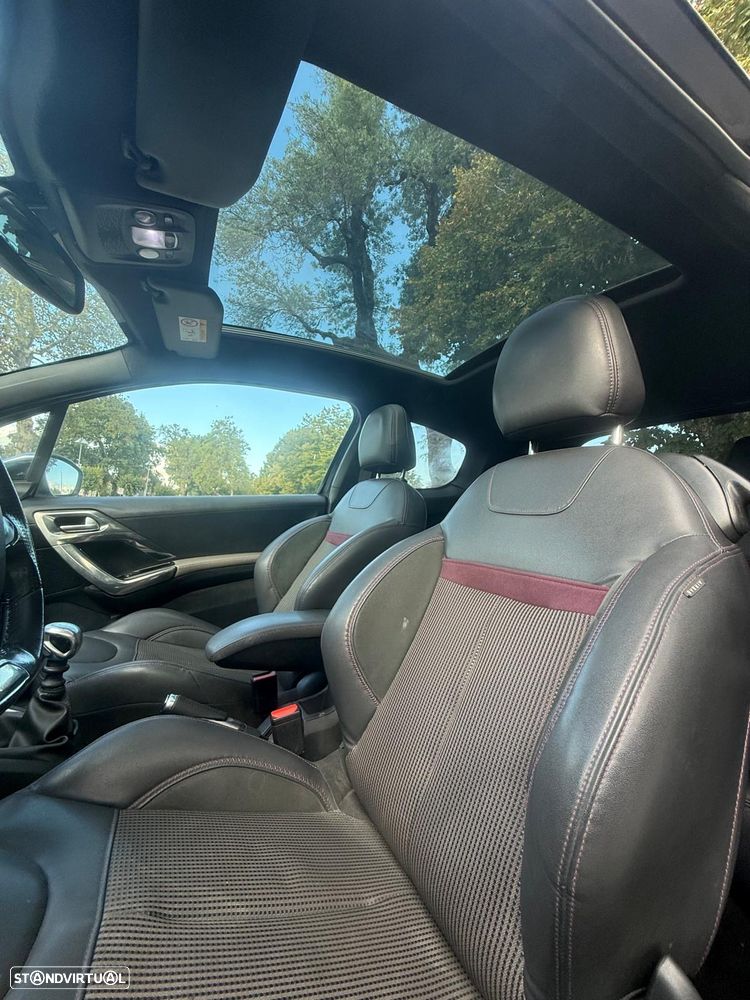Peugeot 208 - 5