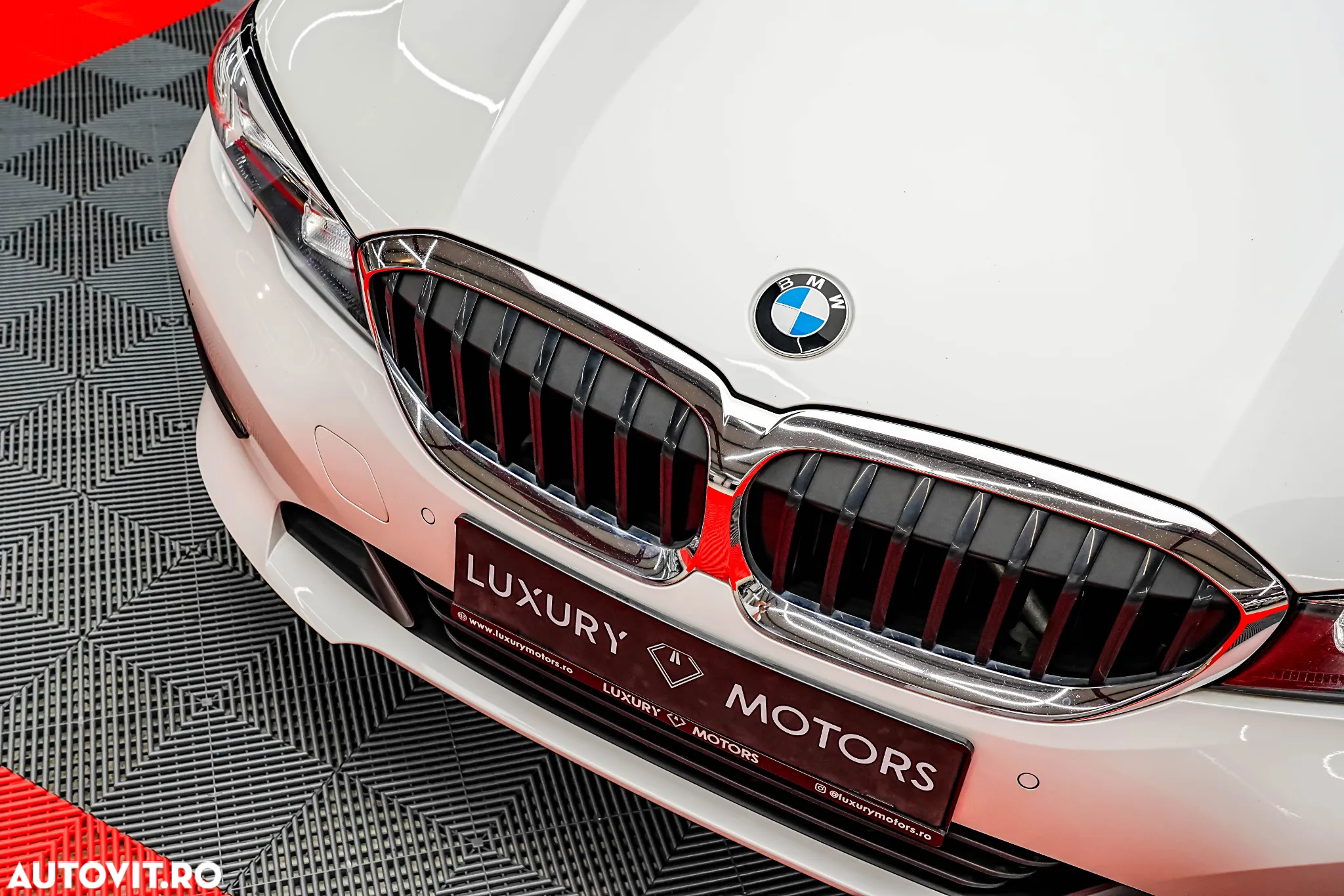 BMW Seria 3 330e Aut. Sport Line - 5