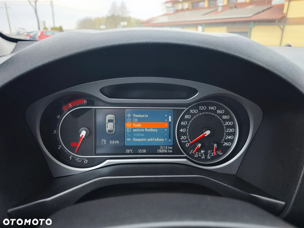 Ford Mondeo 2.0 TDCi Titanium - 27