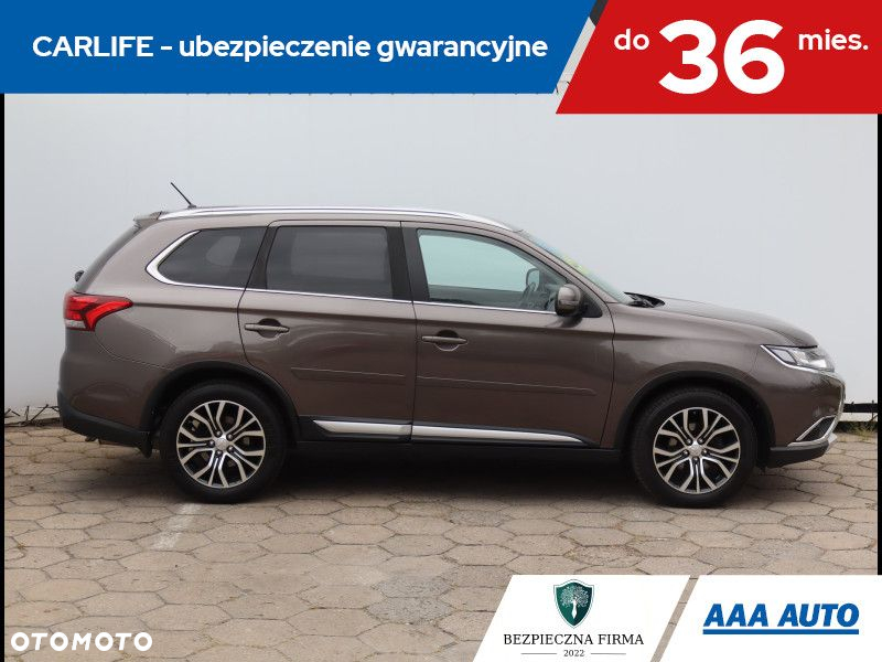 Mitsubishi Outlander - 7